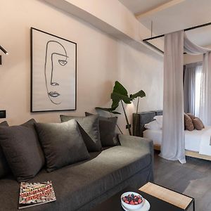 Anaem Eclectic Rooms